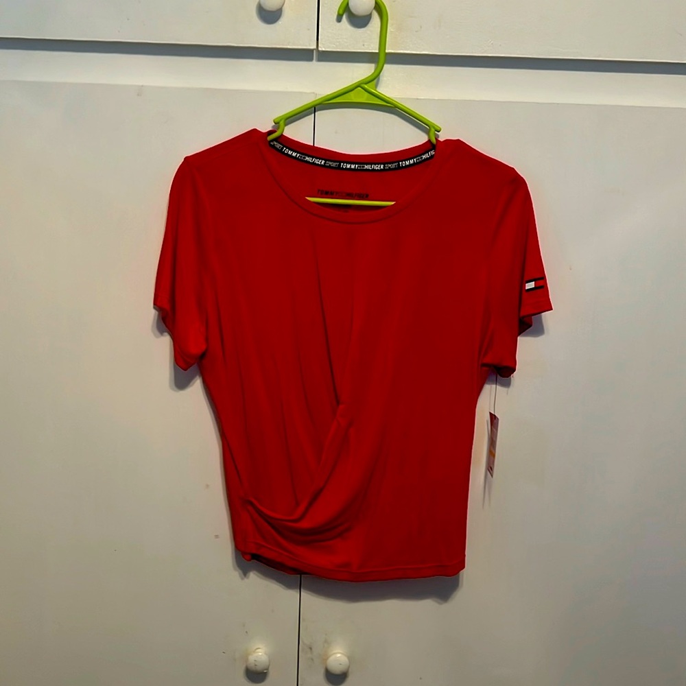 Tommy Hilfiger Sport, Red Cross-Over Front Fitness Tee, Size Small